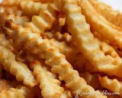 Crinkle-cut fries