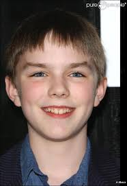 Résultat de recherche d'images pour "nicholas hoult"