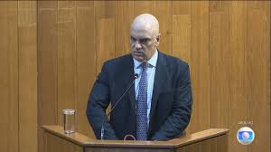 Em revés para Moraes, STF abre caminho para redução de penas de condenados do 8 de janeiro