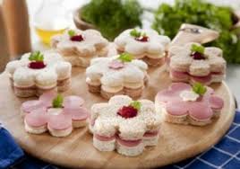 أنتِ واثقة نفسك اختبري جمالك