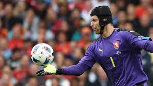 Petr Cech está na seleção da República Tcheca na Copa? Ele ainda joga?