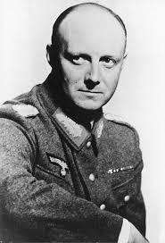 <b>Henning von</b>-Tresckow; Quelle: Wikipedia <b>Henning von</b> Tresckow ist ein anderer <b>...</b> - henning-von-treskow