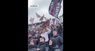 Catania, cori allo stadio contro la polizia. Nel gruppo anche il consigliere comunale di Fdi: «Non ho partecipato agli insulti