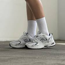 Wisneakers | Começou a Black Friday da nossa loja! E olha o que preparamos pra vocês 👇 🤩 Cupom "BLACK100 nas compras acima de R$: 699,99" 🤩 Cupom... | Instagram