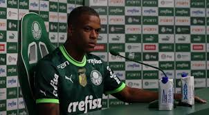 Vai voltar ao Palmeiras? Entenda a situação de Caio Paulista no Grêmio