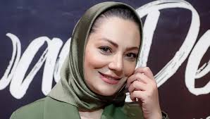 آرزو مجیدی با استایلی متفاوت در یک مراسم سینمایی (عکس)