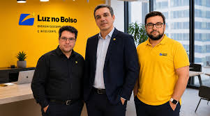 Agência de Comunicação - Luz no Bolso simplifica o acesso ao desconto na conta de luz