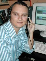 Carlos Mauricio Coto, offering bi-lingual Spanish/English analysis services. Based in El Salvador. - P7241478