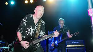 Cheetah Chrome performing with the Dead Boys