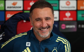 DJs, discipline and dark arts – how Vitor Pereira turned Nottingham Forest around