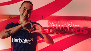 Wanderers Femenino Refuerza su Arco con la Kiwi Brianna Edwards