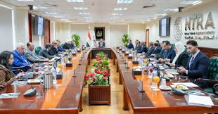 وزير الاتصالات يبحث مع لجنة صناعة الاتصالات تعزيز التصنيع المحلي وتطوير مراكز البيانات