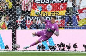 Paraguay's Gill eyes France tie and return of sold jersey