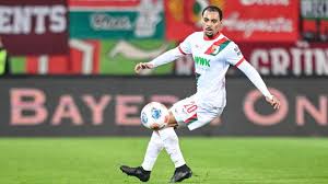 Fußball-Bundesliga: Baum vor Augsburg-Jubiläum - Spekulationen um Claude-Maurice