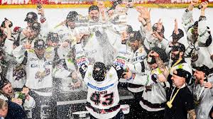 12. DEL-Titel perfekt: Die Eisbären-Meisterparty im Video!