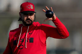 Play ball! Here's Reds starting lineup for spring training opener vs. Cleveland