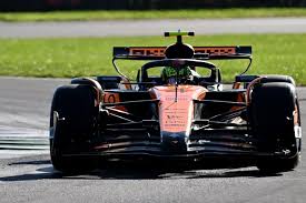 F1 Monza: Norris Éblouit, Ferrari en Force! Le Grand Prix S'annonce! - Imagen principal del artículo