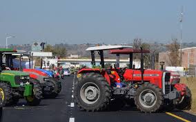 Llama Gobierno de México a productores y agricultores al diálogo para evitar bloqueos -