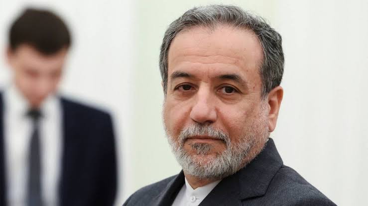 Iran dismisses US economic threats as Trump vows 'crushing economic measures' and 'Economic Warfare and Isolation on an unprecedented scale'; UK, Egypt, Jordan condemn Israeli settlement tender for 1,200+ homes east of Jerusalem