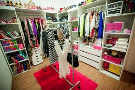 Resultado de imagem para closet solteiro pequeno