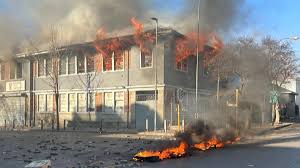 SowetanLIVE - News update