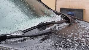 Frente fria traz temporais, ondas de até 3,5 metros e risco de alagamentos em SC