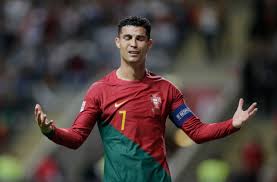 Entre boas e más lembranças: o retrospecto de Cristiano Ronaldo, de Portugal, contra a Espanha
