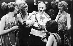 Erich von Stroheim - Wikipedia, the free encyclopedia via Relatably.com