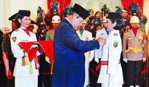 Image result for sehat bertopi dengan presiden