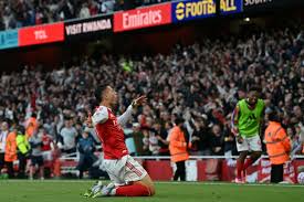 Arsenal late show denies Man City, Villa still winless