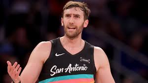 Sportscaster rips NBA player over blog post opposing team's strip club promotion