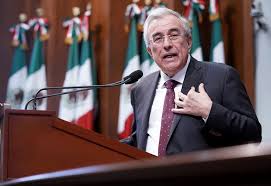 Gobernador de Sinaloa retoma el cargo tras acusación de EEUU de nexos con el narcotráfico