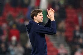 Leeds United y Sunderland: El desafío de las lesiones en el enfrentamiento clave