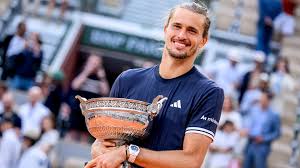 Zverev gewinnt French Open: Freundin Thomalla sah das Finale im Zug nach Paris