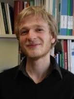 Jakob Mischke (1982) studierte Osteuropastudien und Volkswirtschaftslehre