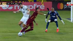 El insólito doble penal que le dio la ventaja a Tolima ante Nacional