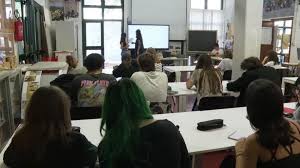 Scuola: firmato il contratto collettivo