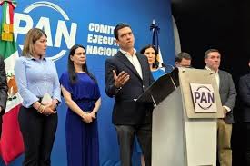 PAN acusa a Morena de buscar controlar el debate público