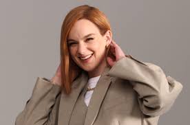 SNL Breakout Ashley Padilla Sets First Late Night Interview—With Seth Meyers