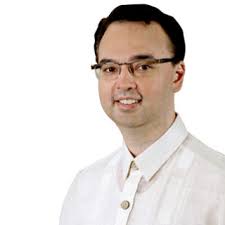 Palace shrugs off Alan Peter Cayetano&#39;s 2016 plans, says polls not admin priority | News | GMA News Online - 2013_05_10_14_20_50