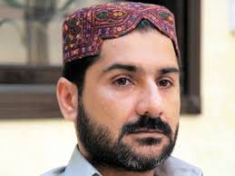 ... to arrest the chief of the defunct Peoples Amn Committee, Uzair Jan Baloch, who has been declared a proclaimed offender in the Arshad Pappu murder case. - 583674-UzairJanBaloch-1375122743-920-640x480