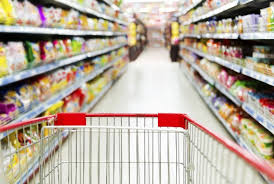 Ruptura em supermercados recua para 11,7% em março, mas itens essenciais seguem pressionando abastecimento no Brasil