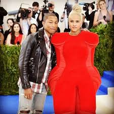Resultado de imagem para met gala 2017 ao vivo