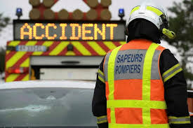 One dead and three injured in crash near Angers