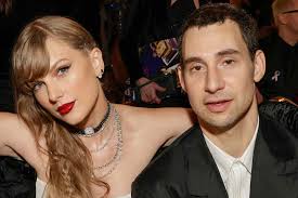 Jack Antonoff Reflects on 'Very Deep' Friendship with Taylor Swift and Addresses Not Working on The Life of a Showgirl
