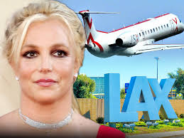 Britney Spears Warned After Lighting Cigarette on Flight
