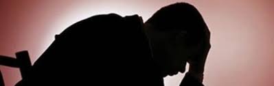 Risultati immagini per depresso immagini