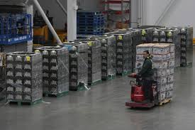 Millions more Americans could turn to food banks soon. Food banks are simply not ready.