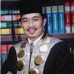 Muhammad Syafii Antonio atau yang biasa dikenal dengan Syafii Antonio, merupakan satu diantara tokoh-tokoh muslim Indonesia masa kini yang memberikan ... - syafii