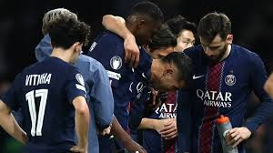 Nightmare for PSG — two stars injured and trailing Bayern